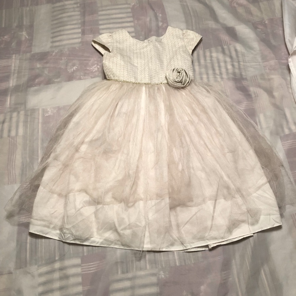 Marmellata Classics Girl’s Formal Dress,brocade,ivory with gold threaded shimmer